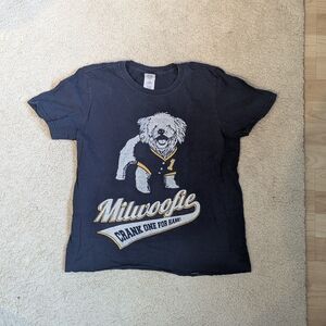 Vintage Dog Milwaukee Brewers S tee, "Milwoofie Crank One for Hank"